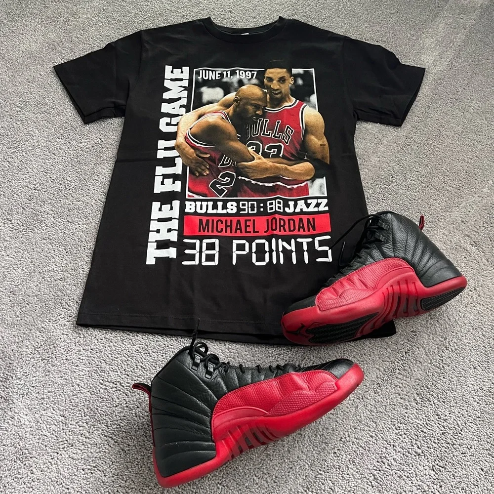 Pre owned Jordan 12 flu games (2016) in good condition. - Picture 5 of 12